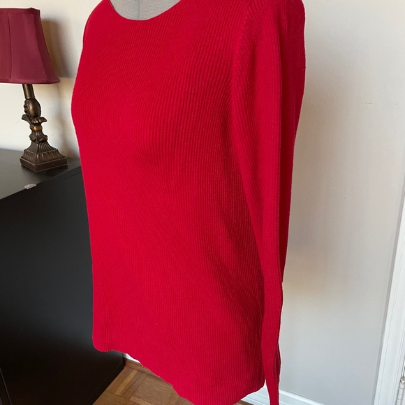 GAP red sweater medium - Picture 3 of 4